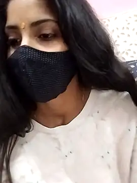 Jyoti-Love-143 webcam