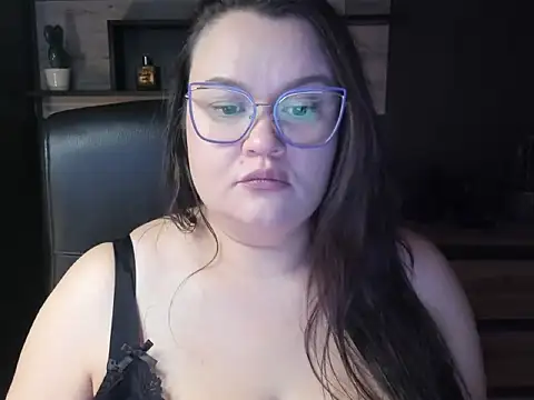 HollyDanceSoul webcam