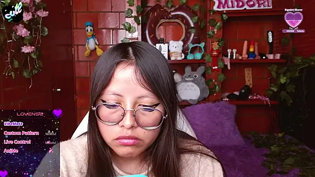 MidoriQuiinn webcam