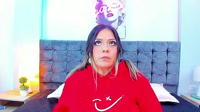 isabella_horney_ webcam