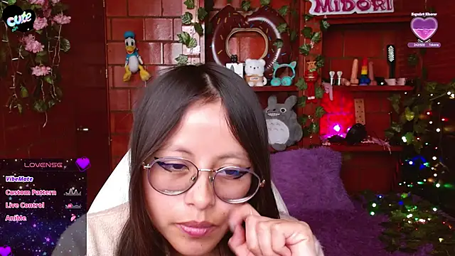 MidoriQuiinn webcam
