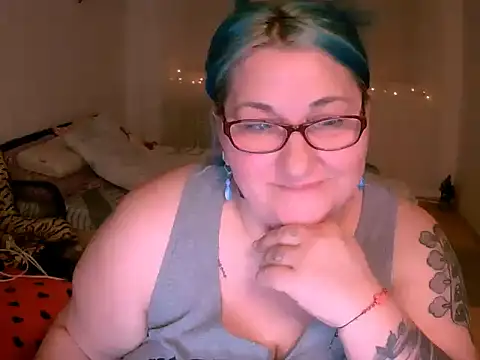 BlondyBigBoobs webcam