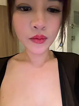 美女yuanbao_bao在线直播