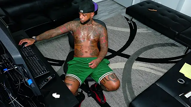 SLANGONDEMHOES webcam