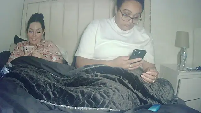 vanilla_chocolate23 webcam