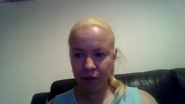 jennyblondeuk webcam