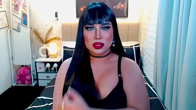 creamyy_mollyy Live Webcam on Stripchat