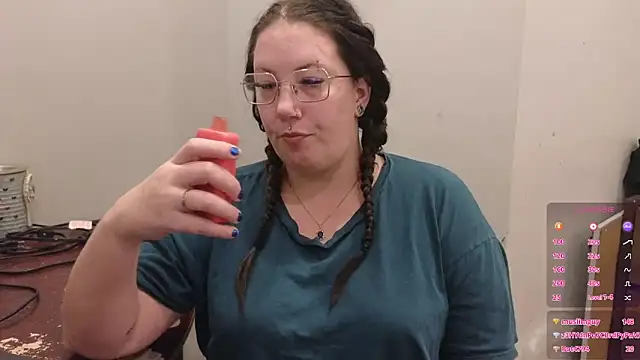 ThickandDesirable webcam