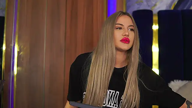 Chloe_GraceeX webcam