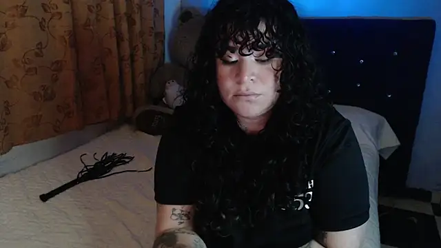 ANGELIQUE_KLANE webcam