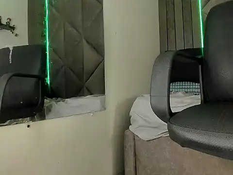 RichardLenox_ webcam