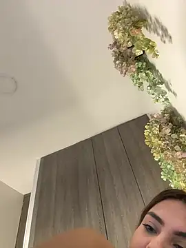 valeria2019hot webcam