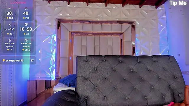 nicole_cooper__ webcam