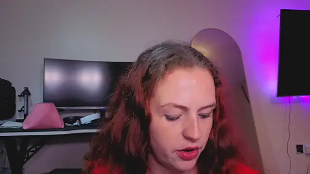 ENGLISHEMILY_69 webcam