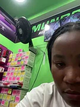 Webcam Model (Karol_sexy23)  is live.Free join now!