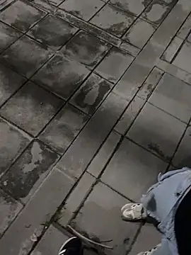 Luna_bigtitss777 webcam