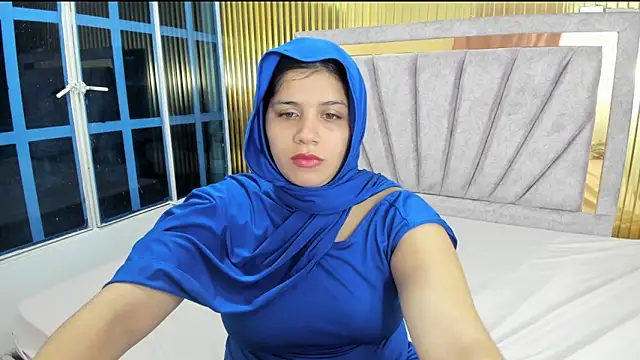 Amyra_Rasi webcam