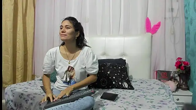 ANGELA_AND_BRACK webcam