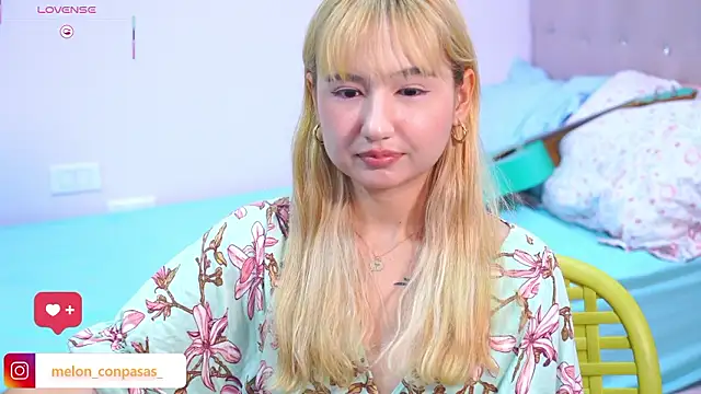 Pinkie_Princes Live Webcam on Stripchat