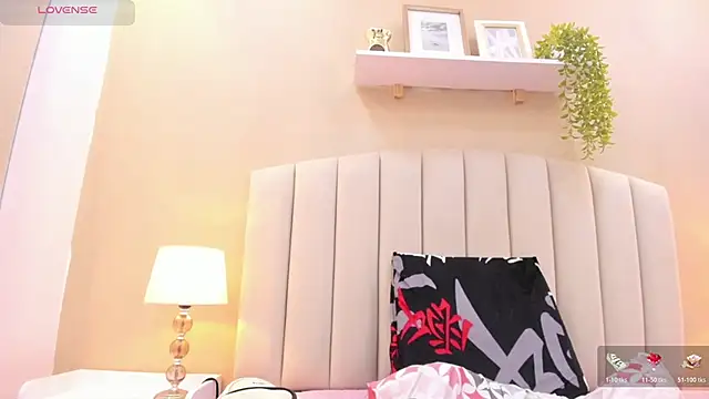 Mia_thompson_19 webcam