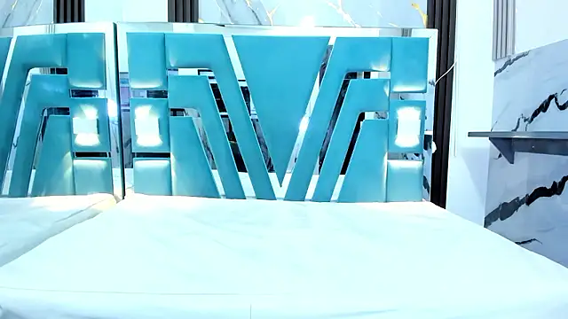 ebony_valentina webcam