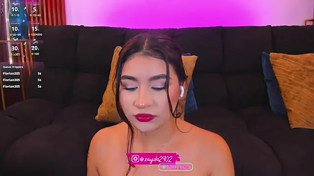 Zayda_1 webcam