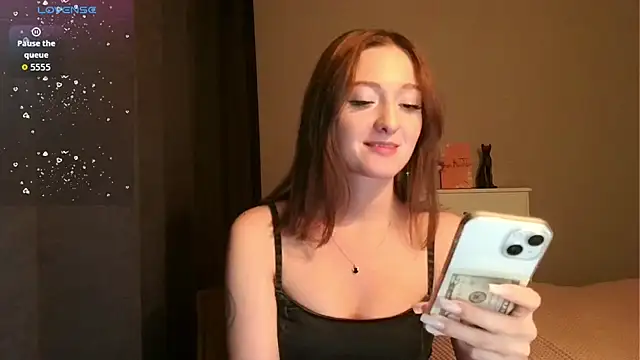 white_liillyy webcam