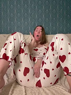 Daisy_Michto_Off... Live Webcam on Stripchat