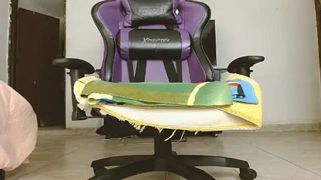 Alanni_parker webcam