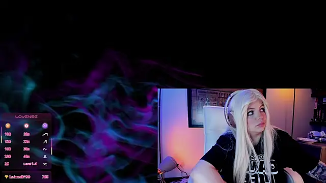 Irinaa_Scarlett webcam