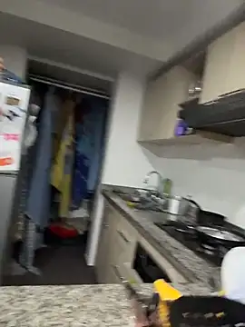 Webcam Model (itsdanividarte)  is live.Free join now!