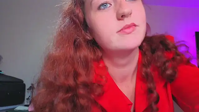 ENGLISHEMILY_69 webcam