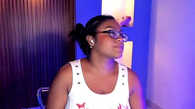 BlakmillerrGilson webcam