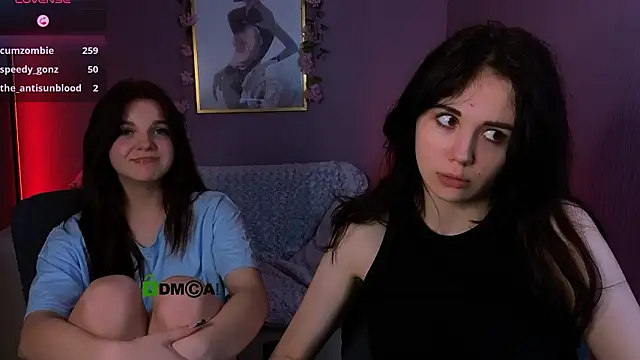 riley_sanders webcam