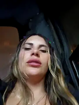 Webcam Model (Cata_city1106)  is live.Free join now!