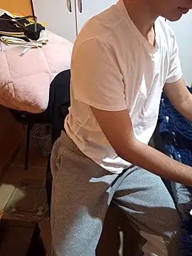 esmerturkmoon webcam