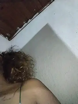 zarah_lukas - Zarah_Lukas's free webcam - UK Sex Cams