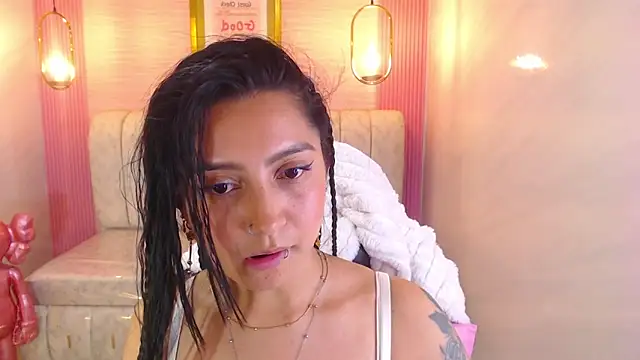 madhison_klain_s webcam