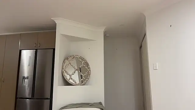 cassiess1 (F young) - shorts off