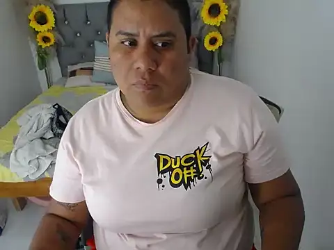 hotlesby_valery webcam