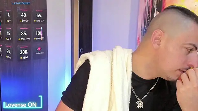 scotty_musicc webcam