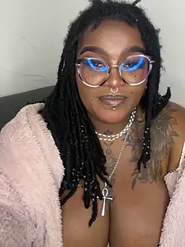 Anaa_Fuentess webcam