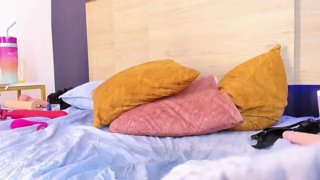 celeste_smmith_ webcam