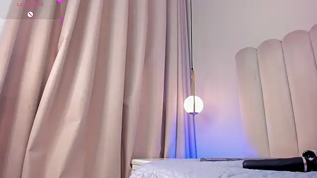 Melanie_hillz webcam