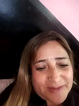 AlexadraJones3453 webcam