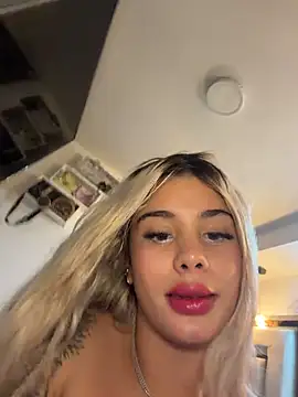 YouCandiSumisa webcam