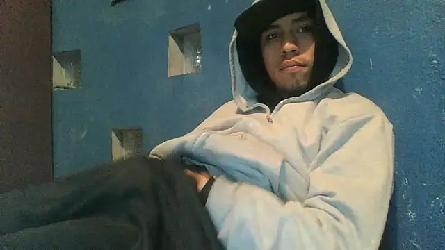 AlexAlejandro13 webcam