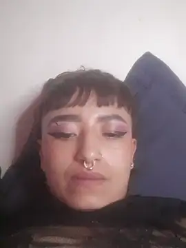 AlexxaAndRileyy webcam