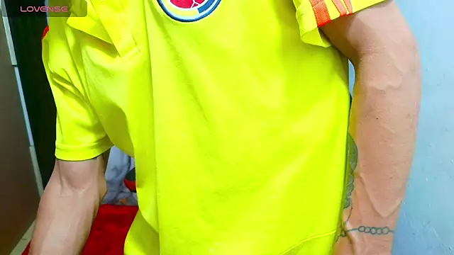 The_latin_boy webcam