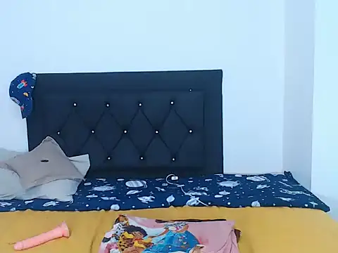 natashat_lorent webcam